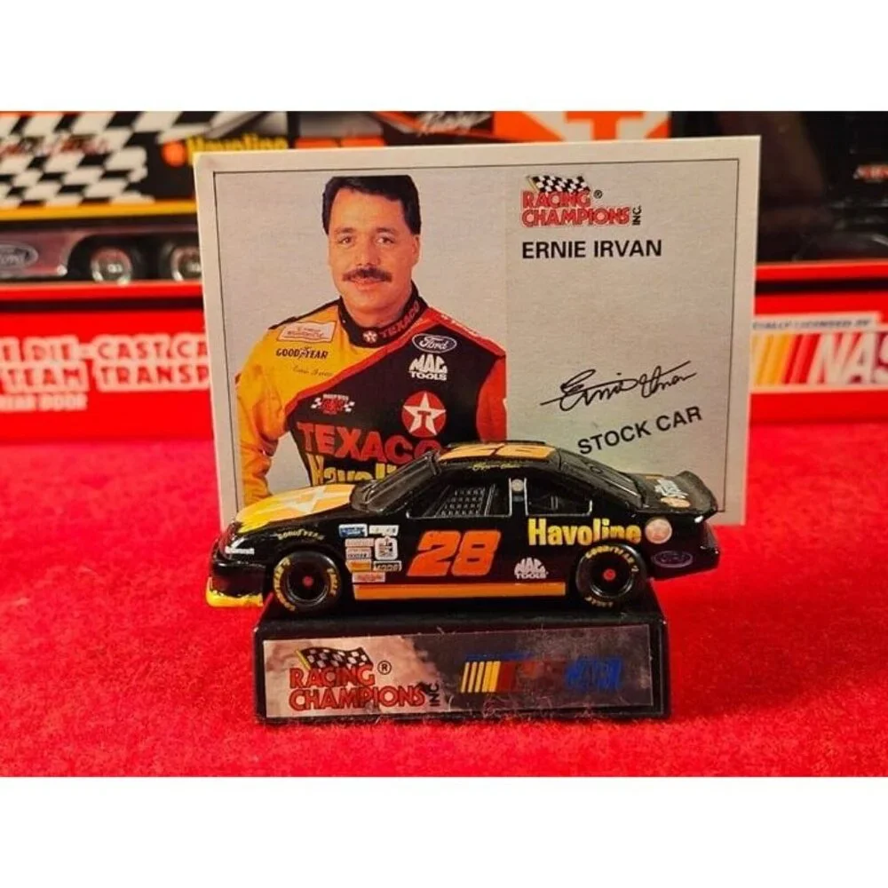ERNIE IRVAN NASCAR TRANSPORTER BUNDLE w/MATCHING STOCKCAR & PLAYER CARD - NIB 56